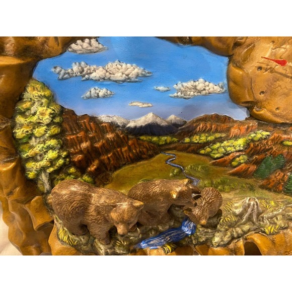 Bear Clock Cabin Lake House Mountains UNIQUE! Tested Works - Picture 3 of 10